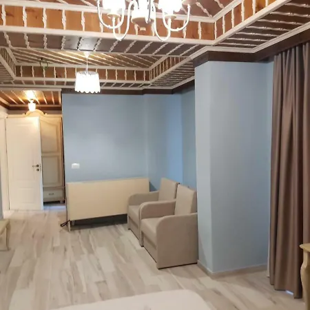 Sarajet E Pashait 2 فندق ديرمي