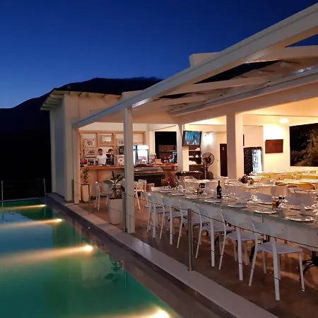 Sarajet E Pashait 2 4* Dhërmi