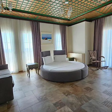 Sarajet E Pashait 2 ホテル Dhërmi