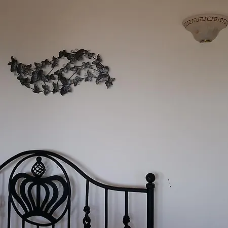 Hotel Sarajet E Pashait 2 4*