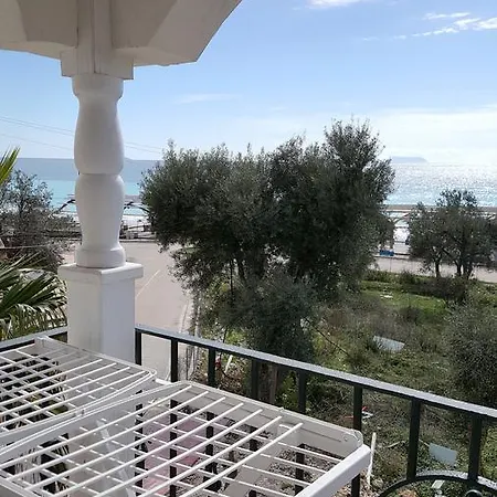 Sarajet E Pashait 2 4* Dhermi