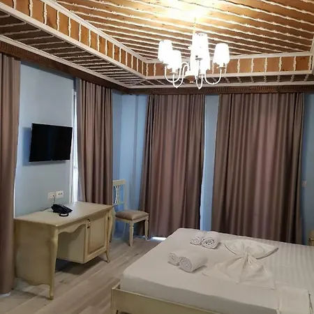 Sarajet E Pashait 2 Dhermi