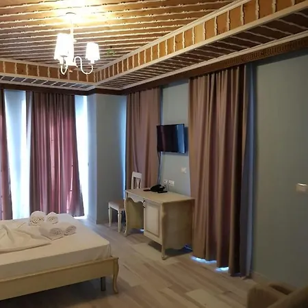 Hotel Sarajet E Pashait 2
