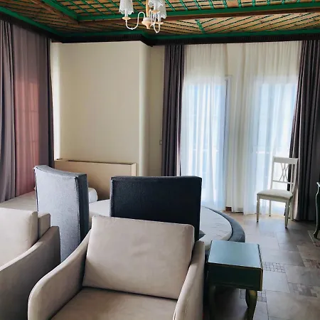 Sarajet E Pashait 2 4* Dhermi