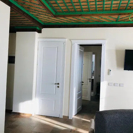 Sarajet E Pashait 2 Dhërmi